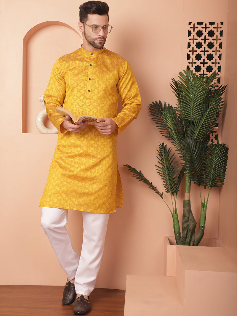 Woven Design Silk Blend Kurta with Pyjama