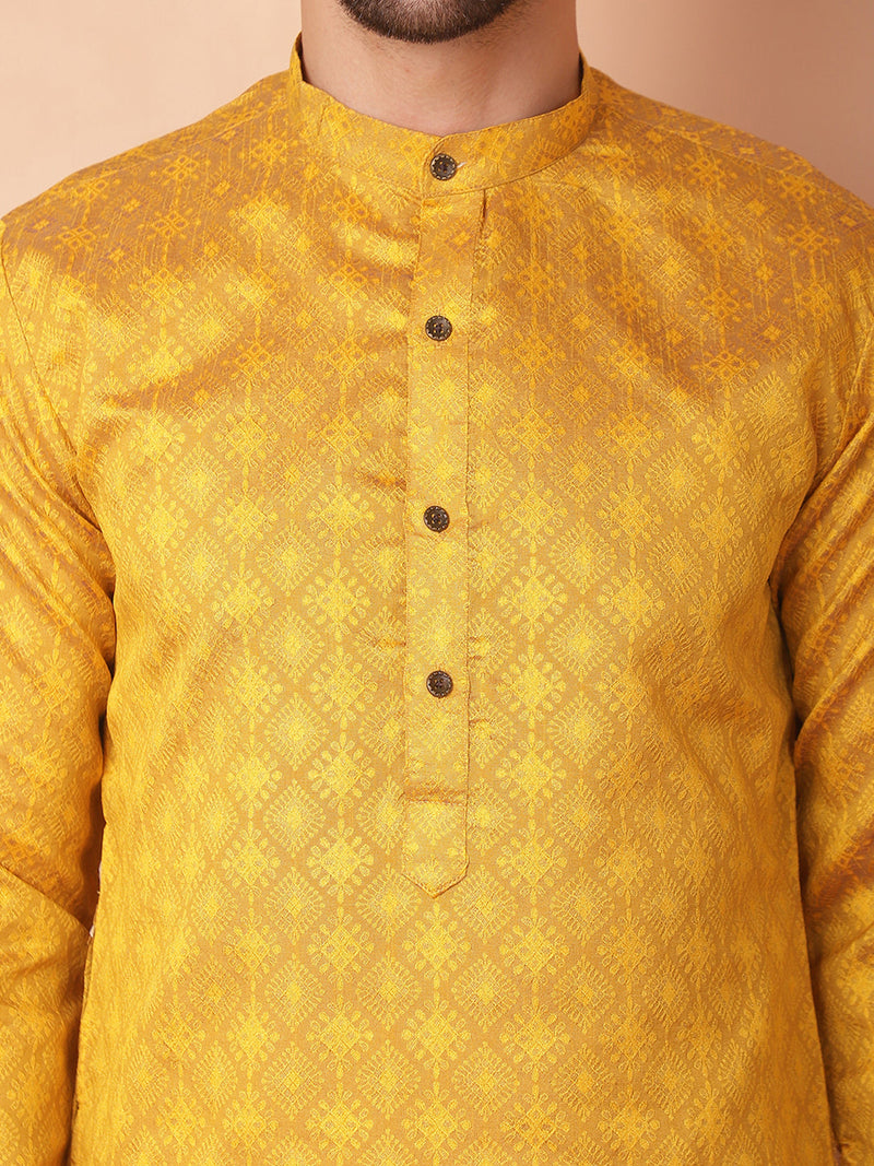 Woven Design Silk Blend Kurta with Pyjama