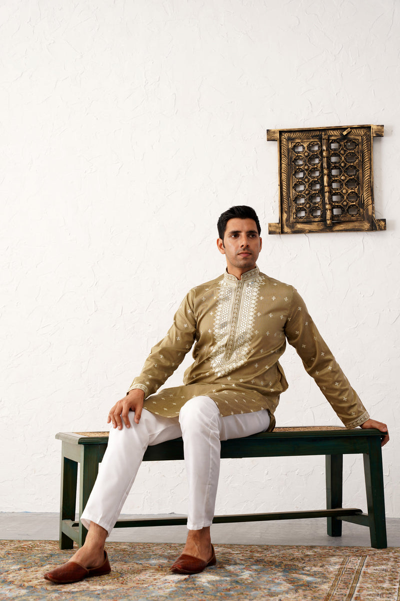 Men's Sequins Embroidered Kurta Pyjama Set