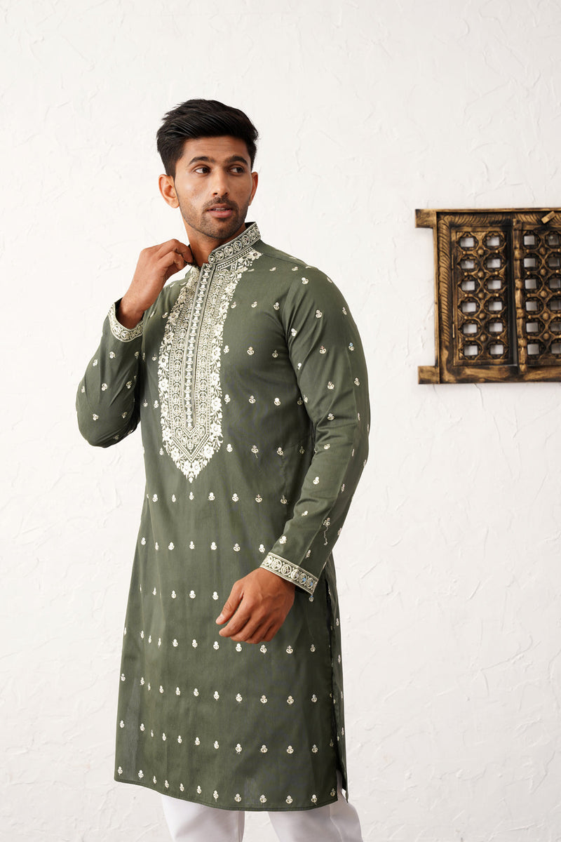 Men's Chikankari Embroidered Kurta Pyjama Set