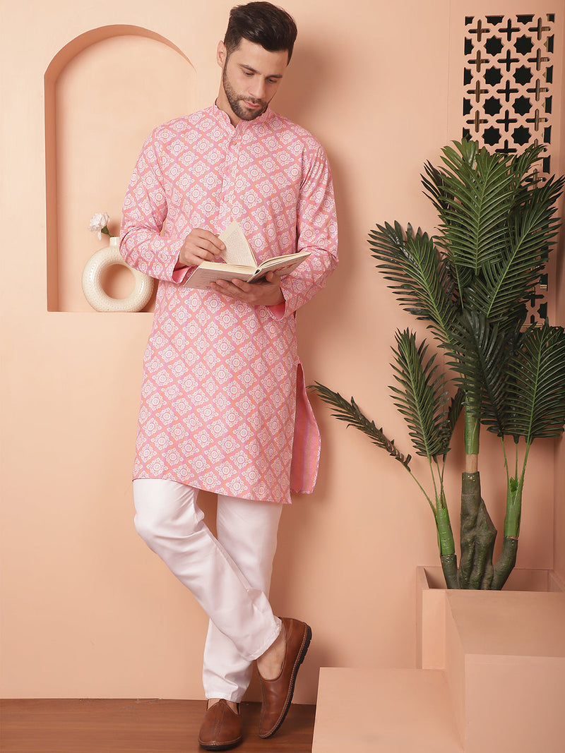 Men Peach and White Floral Printed Kurta with Churidar