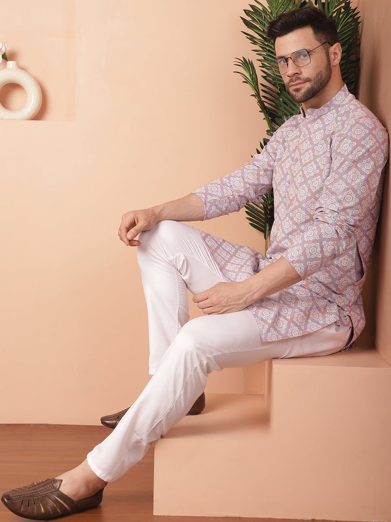 Men Purple and White Floral Printed Kurta with Churidar