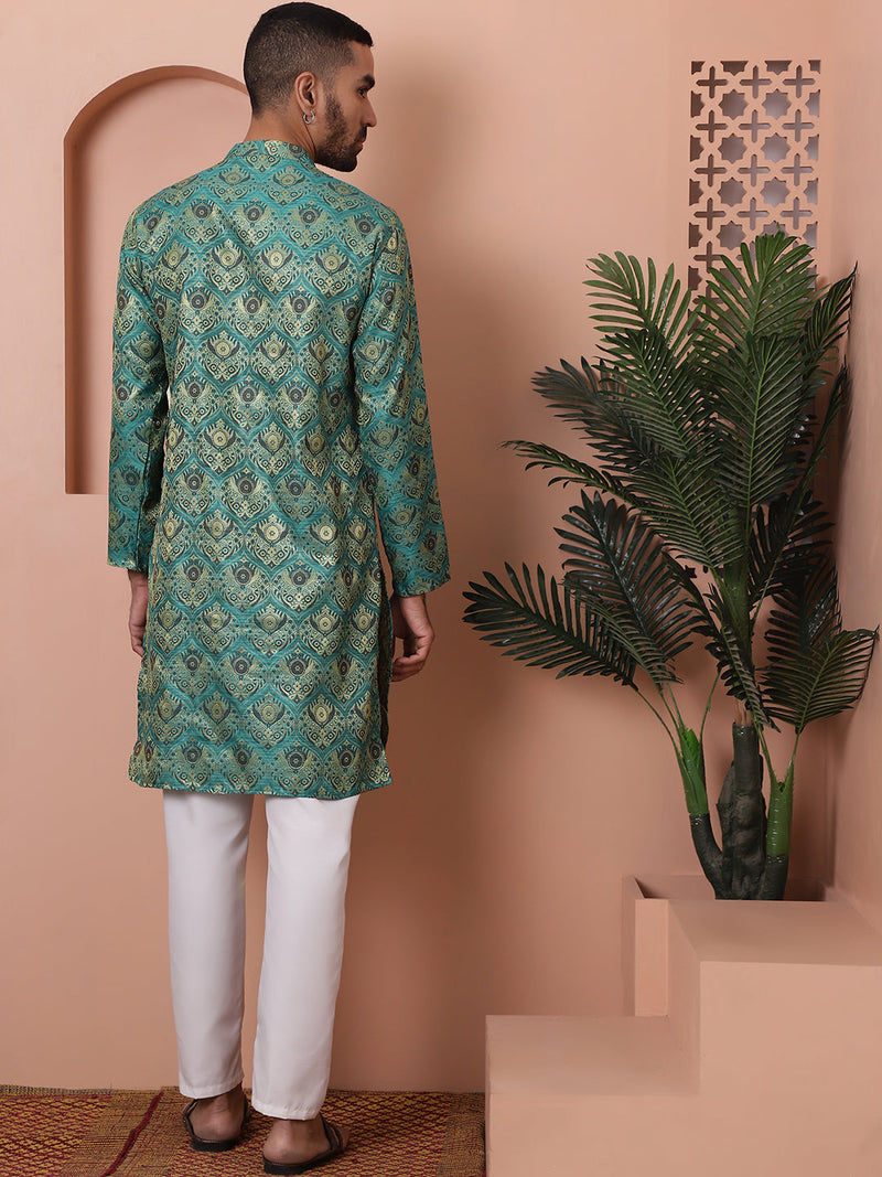 Men Green Silk Blend Straight Kurta Pyjama Set