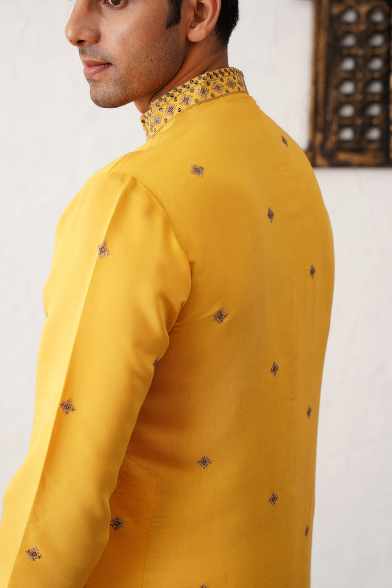 Men's Sequins Embroidered Kurta With Pyjama