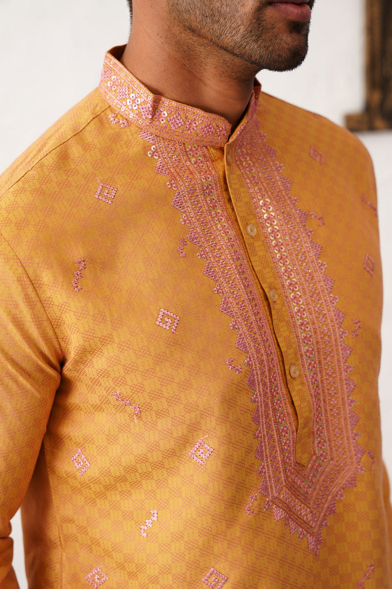 Men's Sequins Embroidered Kurta With Pyjama