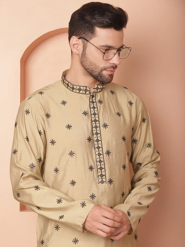 Men's Collar Chikankari Embroidered Kurta With Pyjama