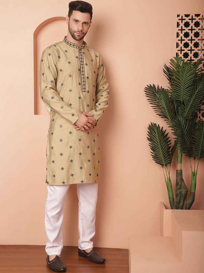 Men's Collar Chikankari Embroidered Kurta With Pyjama