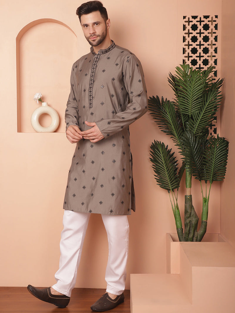 Men's Collar Chikankari Embroidered Kurta With Pyjama