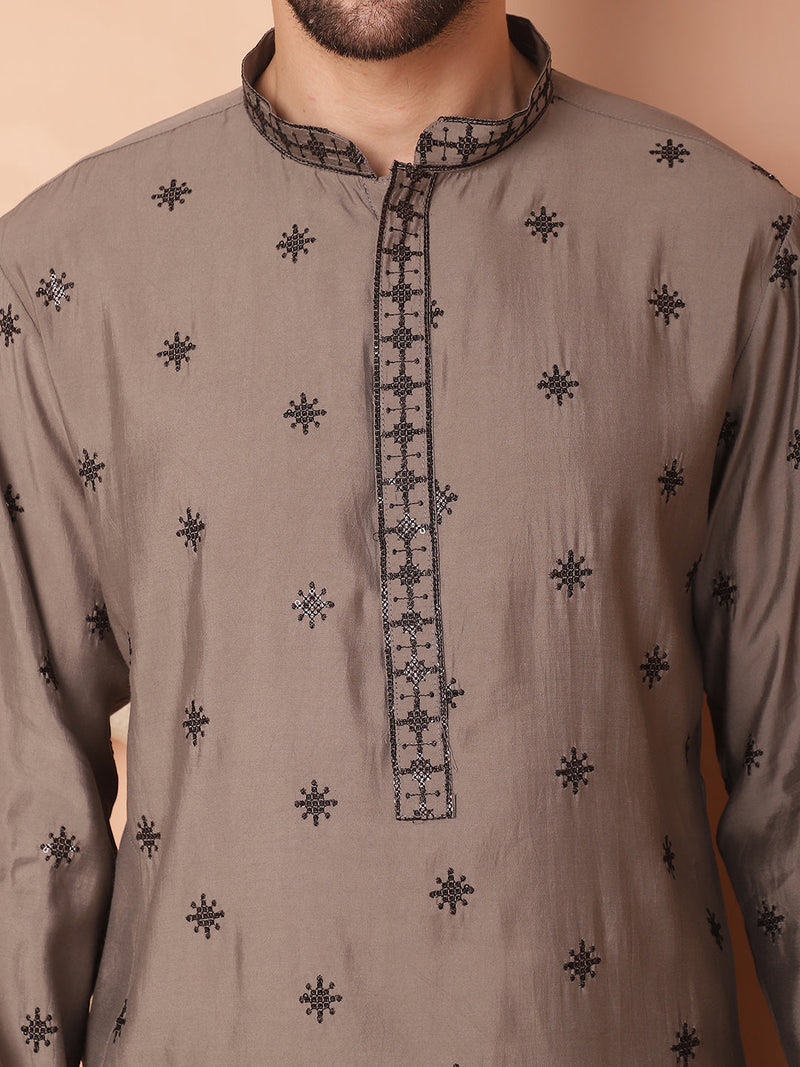 Men's Collar Chikankari Embroidered Kurta With Pyjama