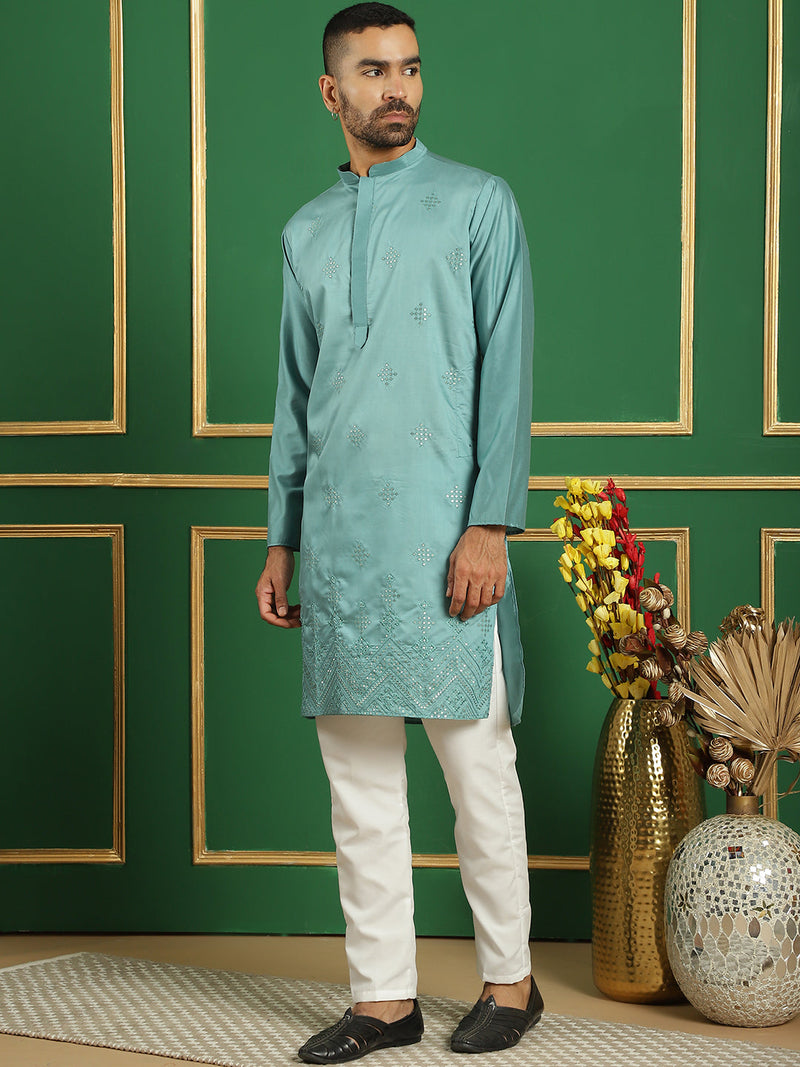 Men's Embroidered Kurta with Pyjama