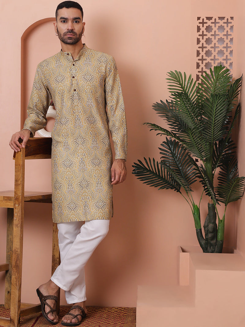 Men Printed Cotton Kurta Pyjama Set