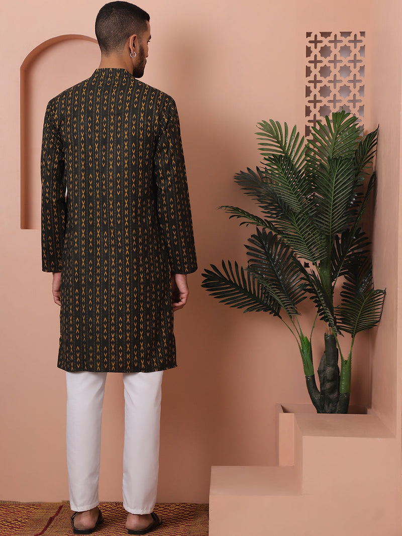 Men Printed Cotton Kurta Pyjama Set