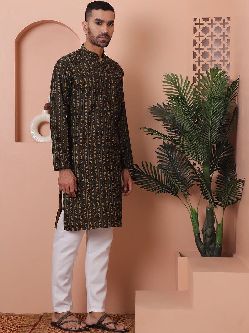 Men Printed Cotton Kurta Pyjama Set