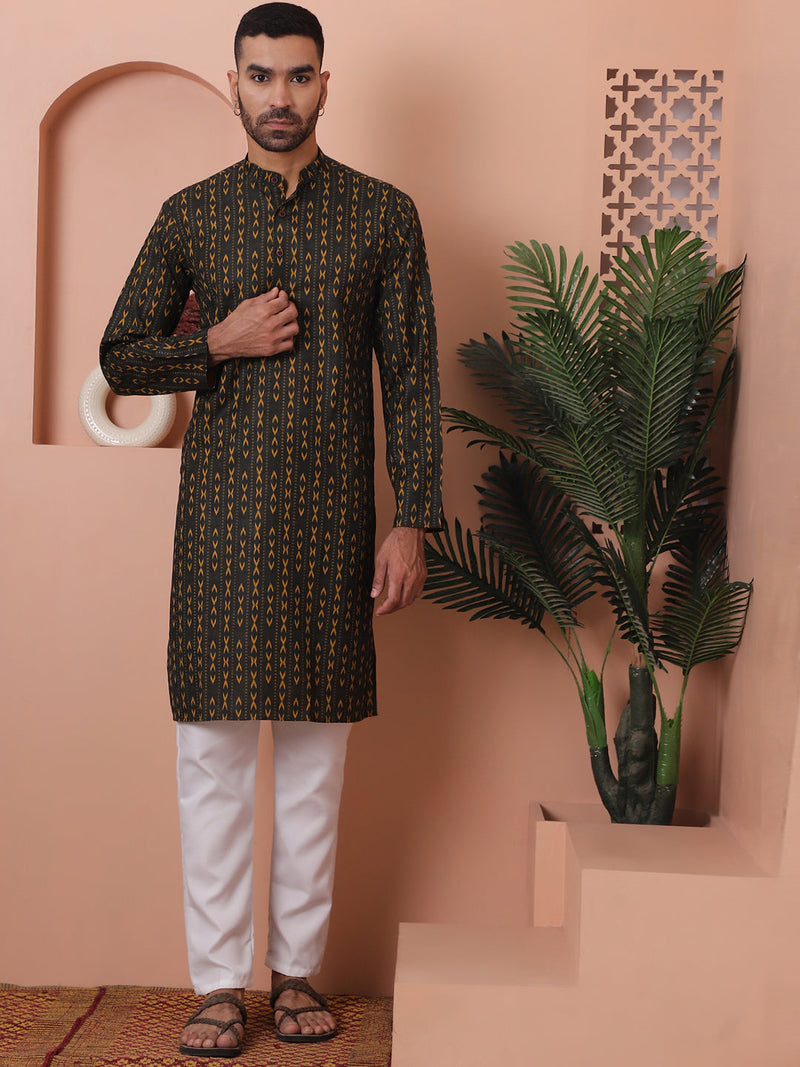 Men Printed Cotton Kurta Pyjama Set