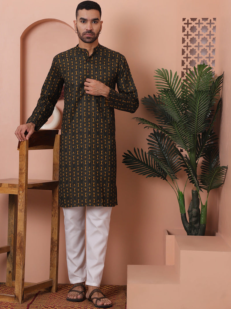 Men Printed Cotton Kurta Pyjama Set