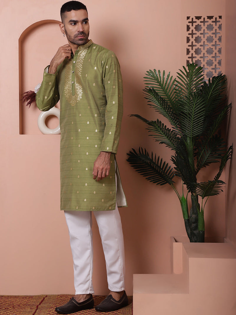 Men's Foil Printed Kurta with Pyjama