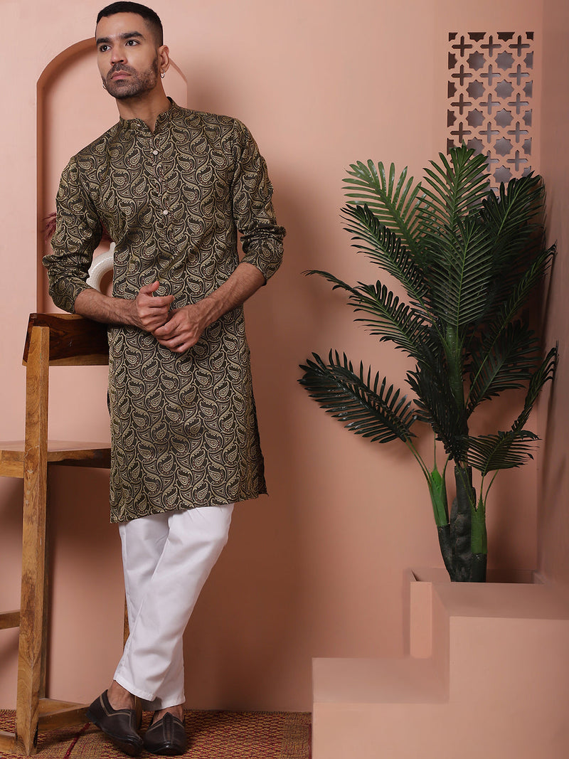 Men Black Silk Blend Straight Kurta Pyjama Set