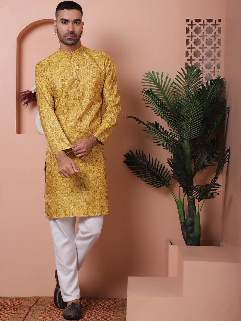 Men Yellow Silk Blend Straight Kurta Pyjama Set