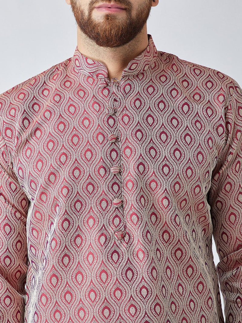 Men Maroon & Off-White Self Design Kurta with Churidar - Jompers