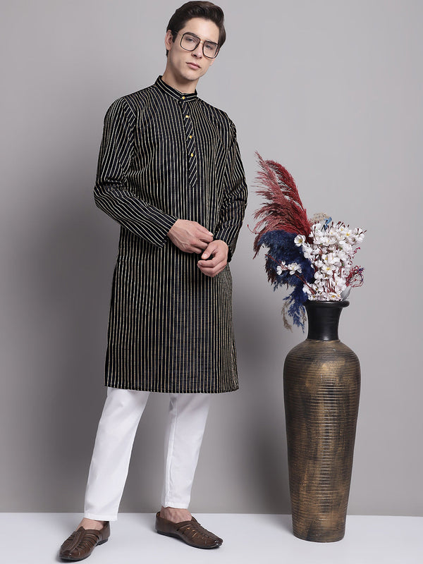 Men Black Embroidered Design Kurta with Pyjamas