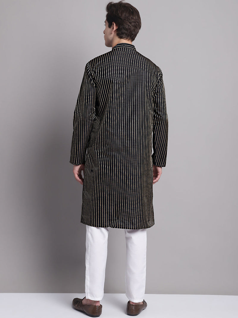 Men Black Embroidered Design Kurta with Pyjamas