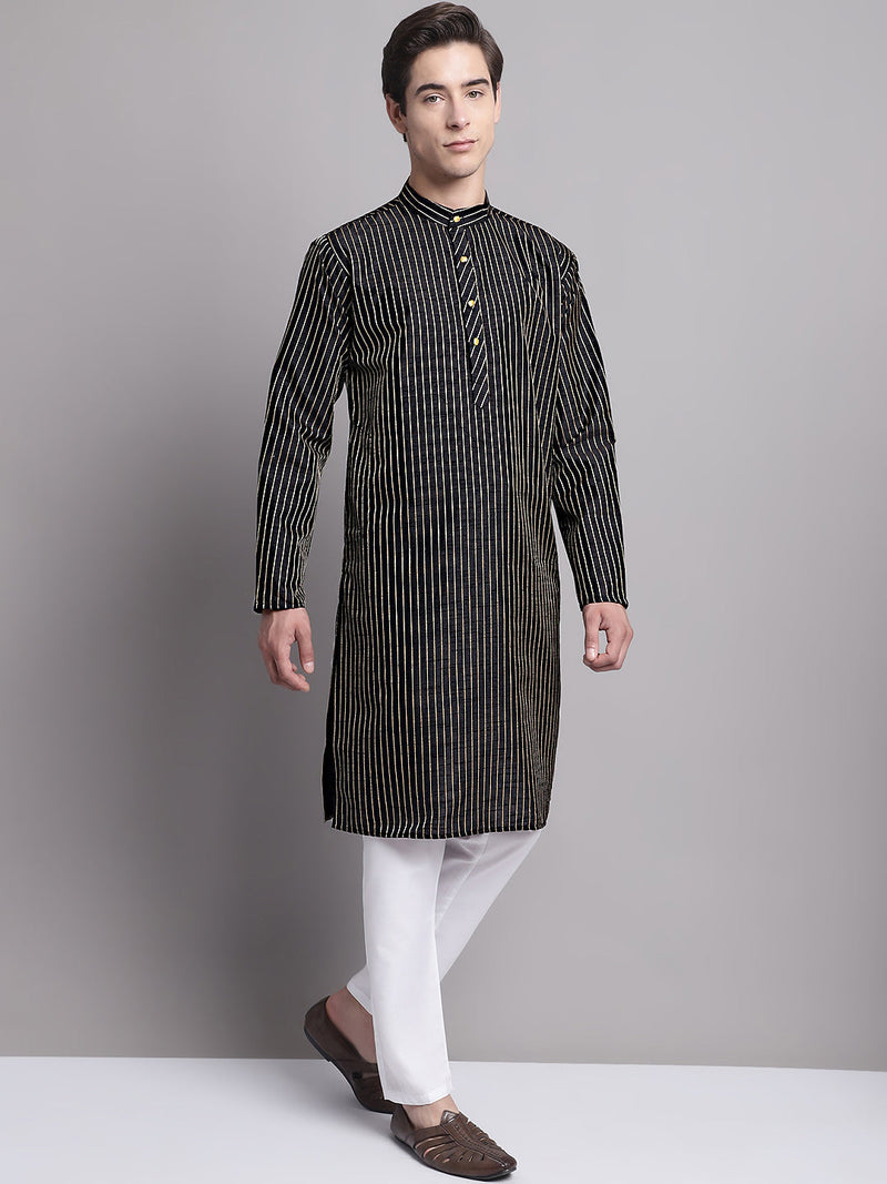 Men Black Embroidered Design Kurta with Pyjamas