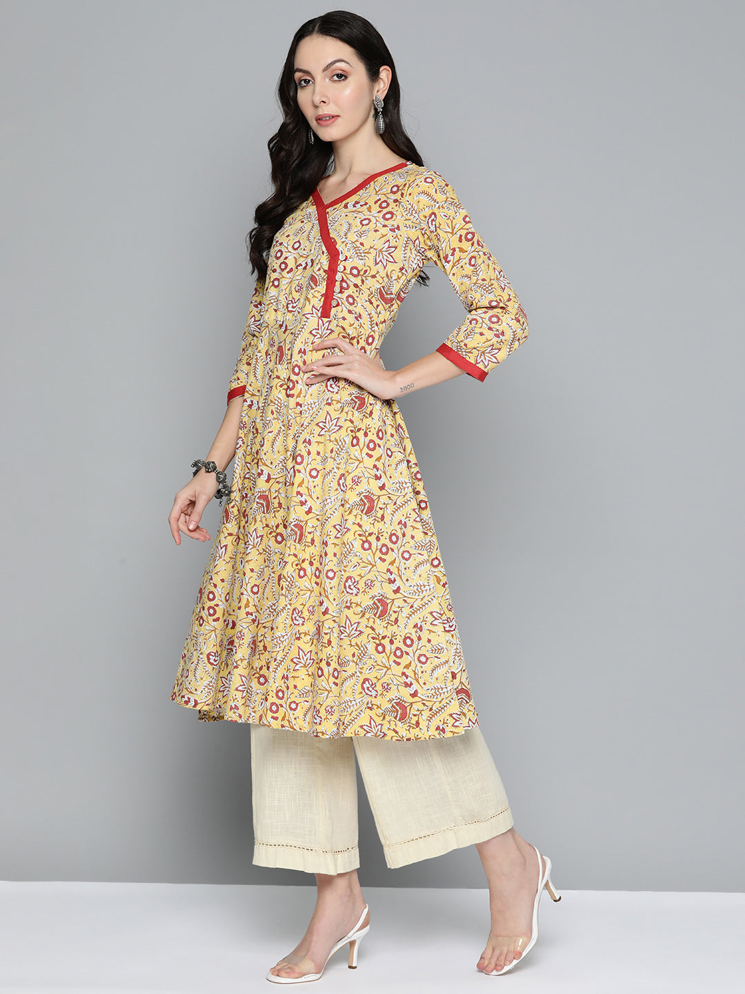 Jompers Women Yellow Floral Printed Anarkali Kurta