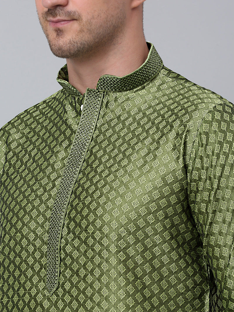 Men's Olive Green Collar Embroidered Kurta.