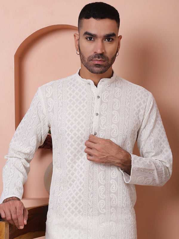 Men's Embroidered Kurtas