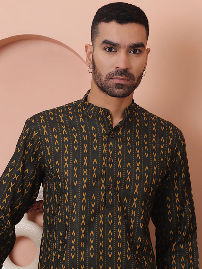 Men Printed Cotton Kurtas