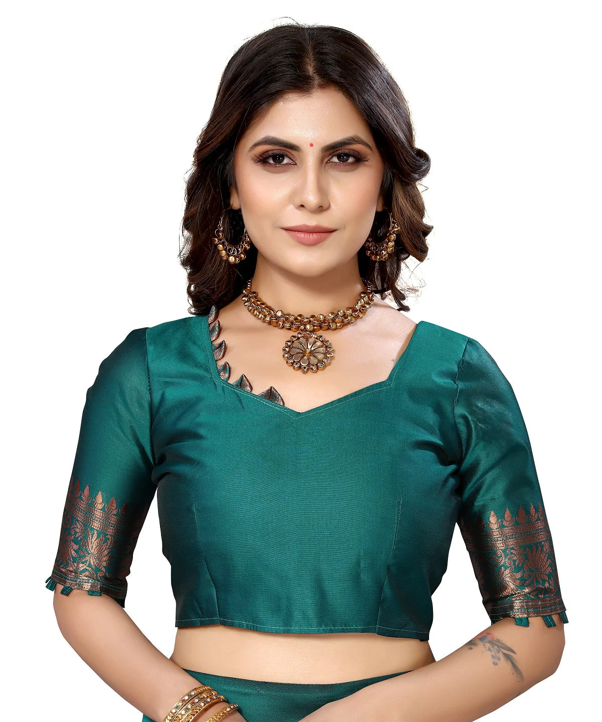 Vamika Rama Banarasi Jacquard Weaving Saree