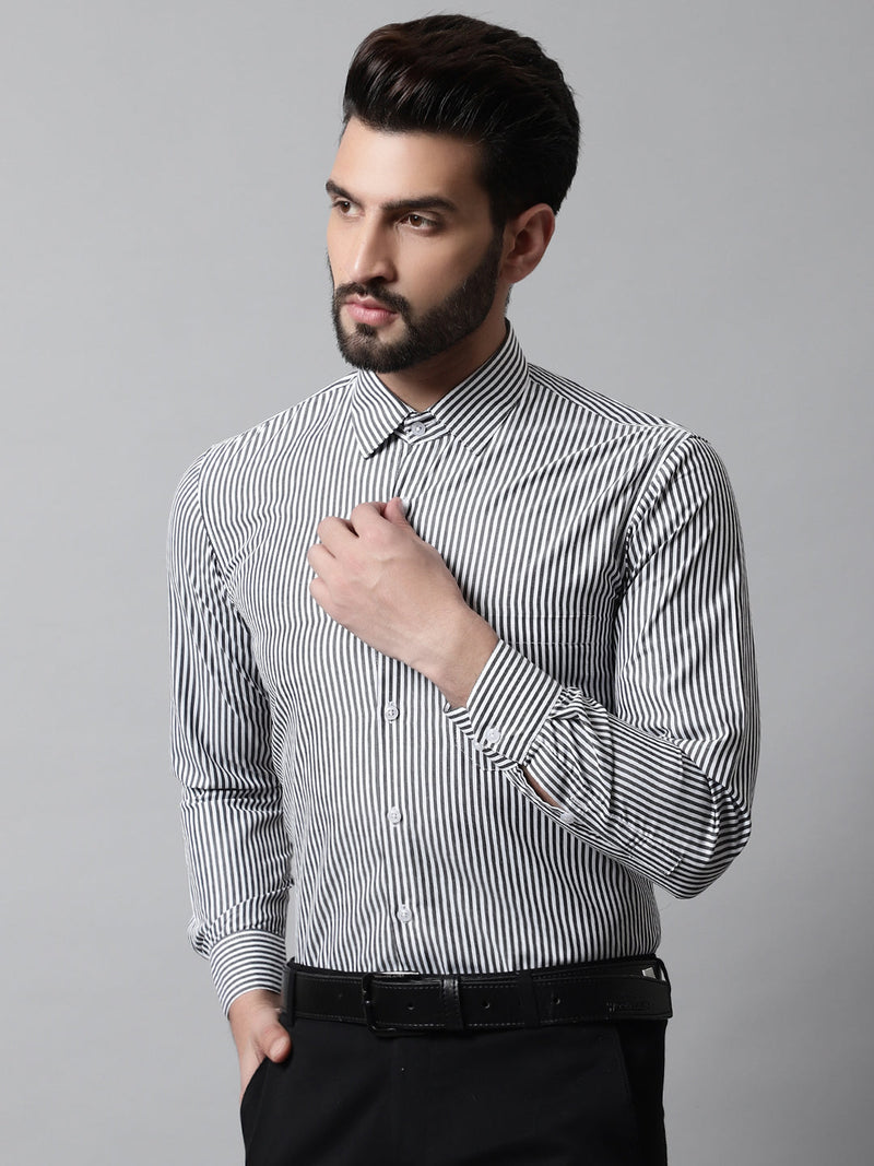 Men Black & White Regular Fit Striped Formal Shirt