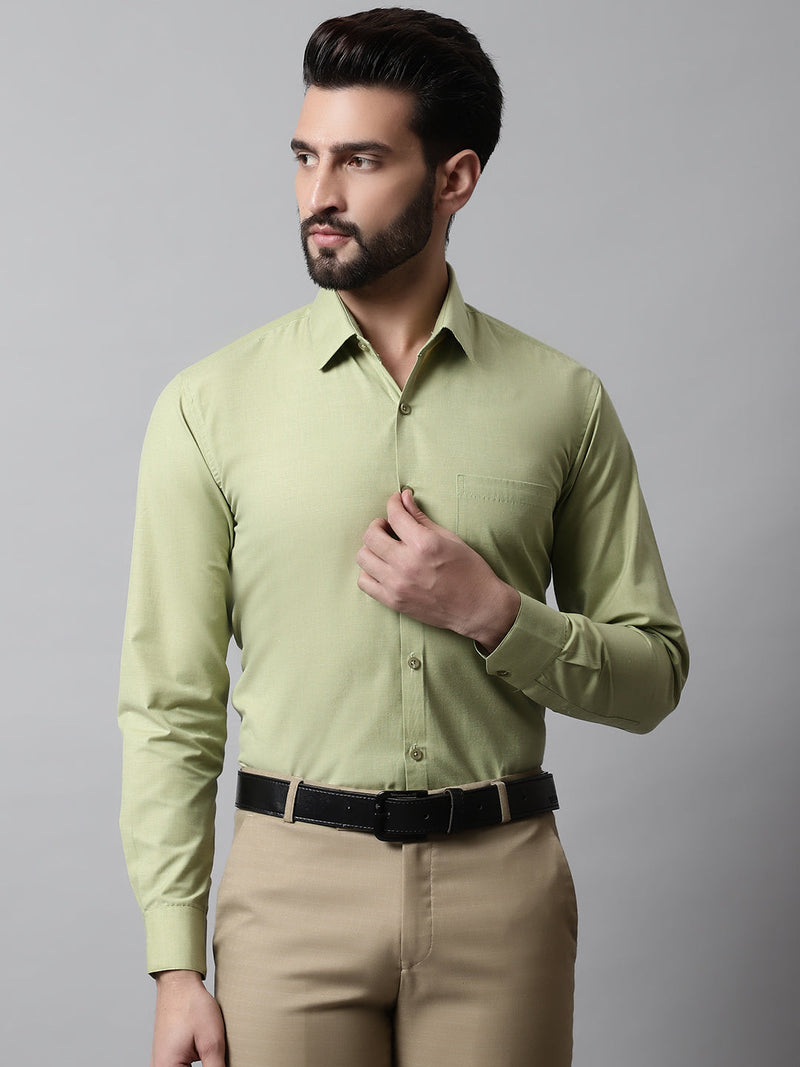 Men Pista Green Classic Slim Fit Solid Formal Shirt