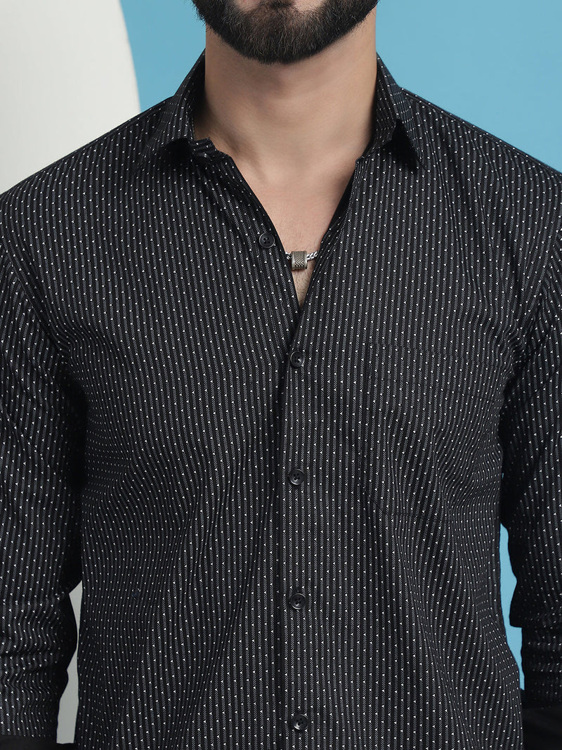 Black Geometric Printed Cotton Casual Shirt