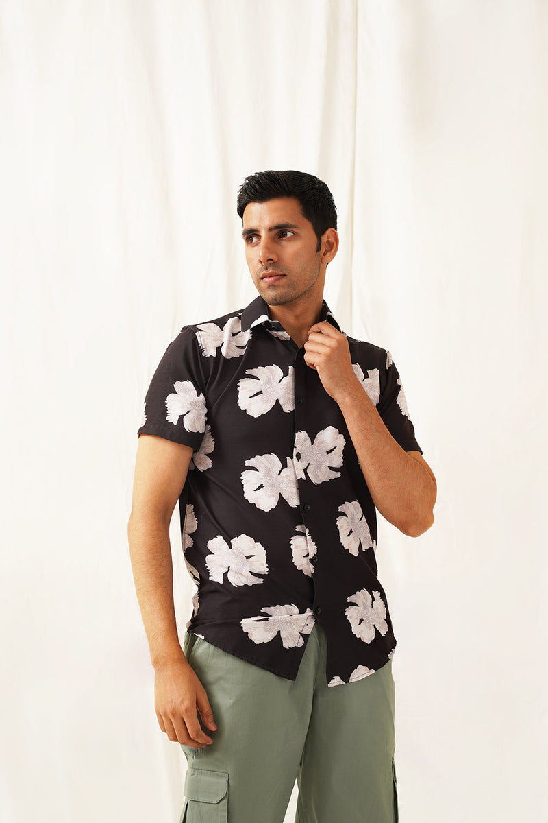 Classic Floral Printed Spread Collar Cotton Curved Casual Shirt