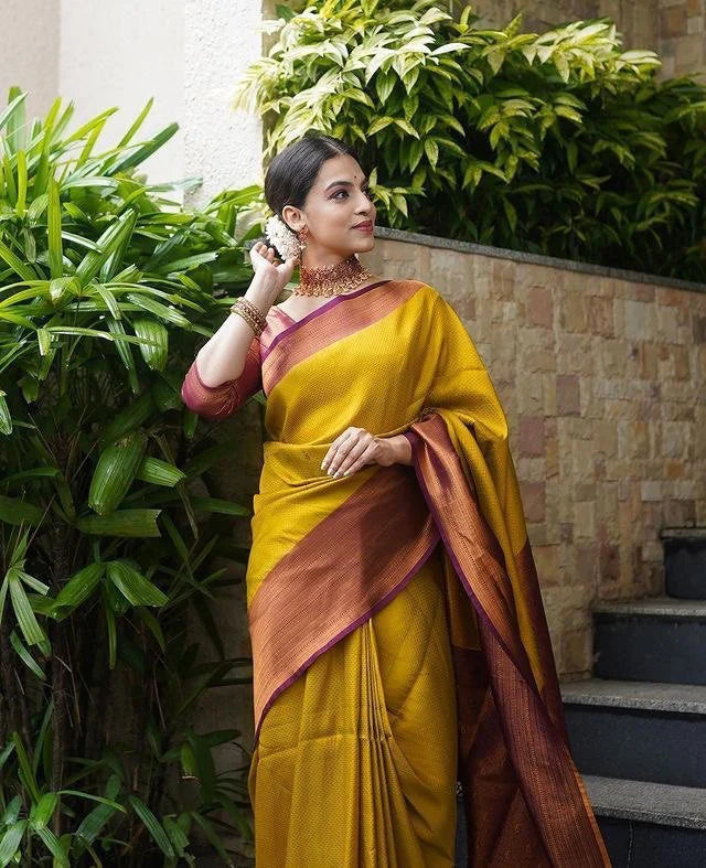 Vamika Weaving Banarasi Jacquard yellow Kanjivaram Saree