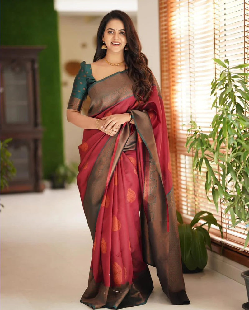 Vamika Weaving Banarasi Jacquard red Kanjivaram Saree