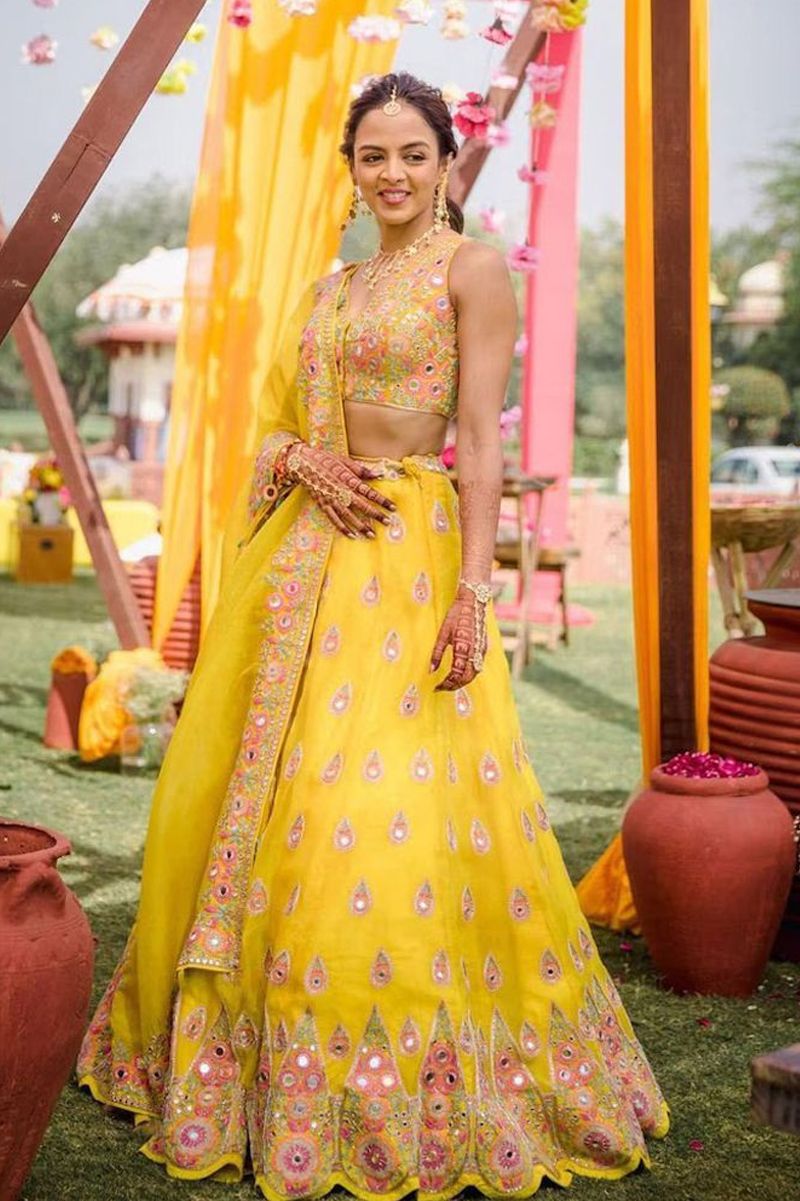 Aastha fashion Yellow Georgette lehanga blouse Embroidered work - Prithvi Mart
