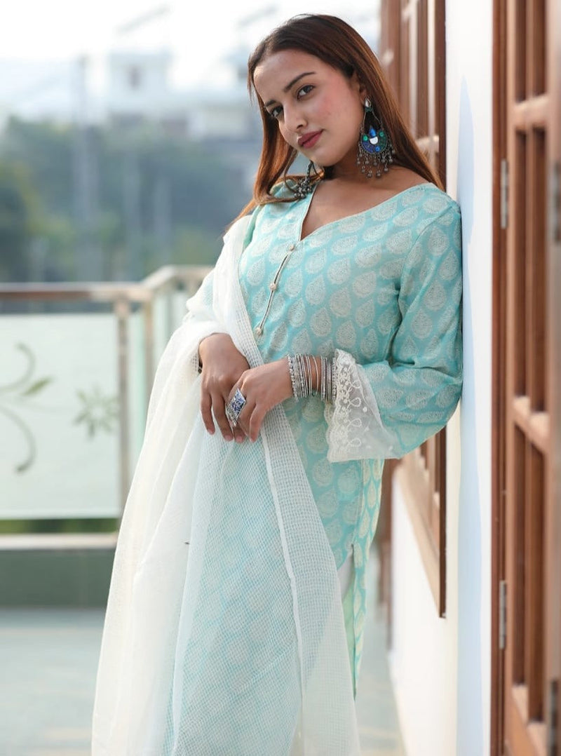 Women Blue Ethnic Motifs Jacquard Kurta with Palazzos & With Dupatta