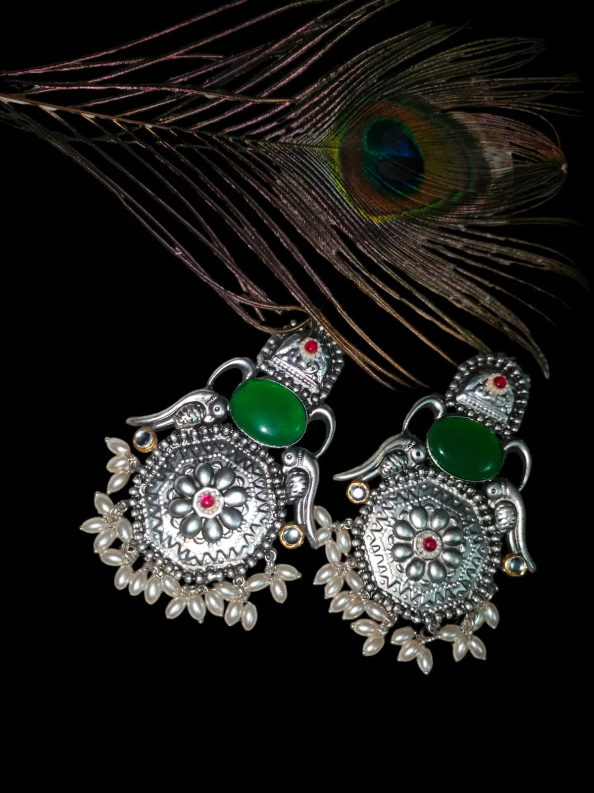 Suvesha Handmade Thapa Work Silver Replica Earrings With Monalisa Stone