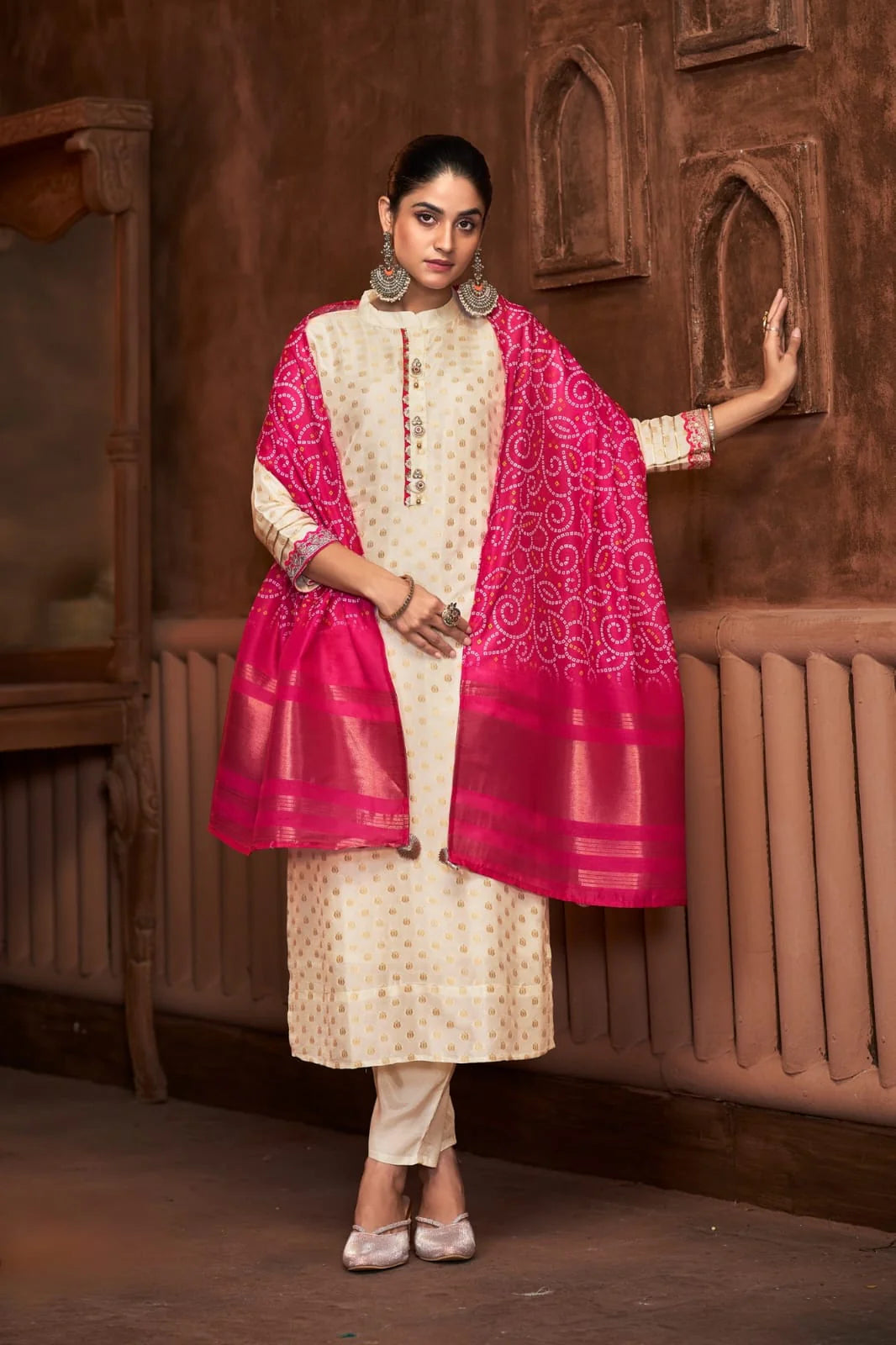 Suvesha Straight Suit Set With Pants & Bandhej Dupatta