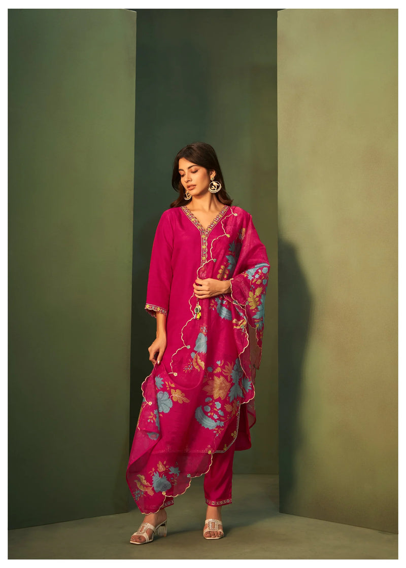 Suvesha  Dola Silk Suit Set With Embroidery