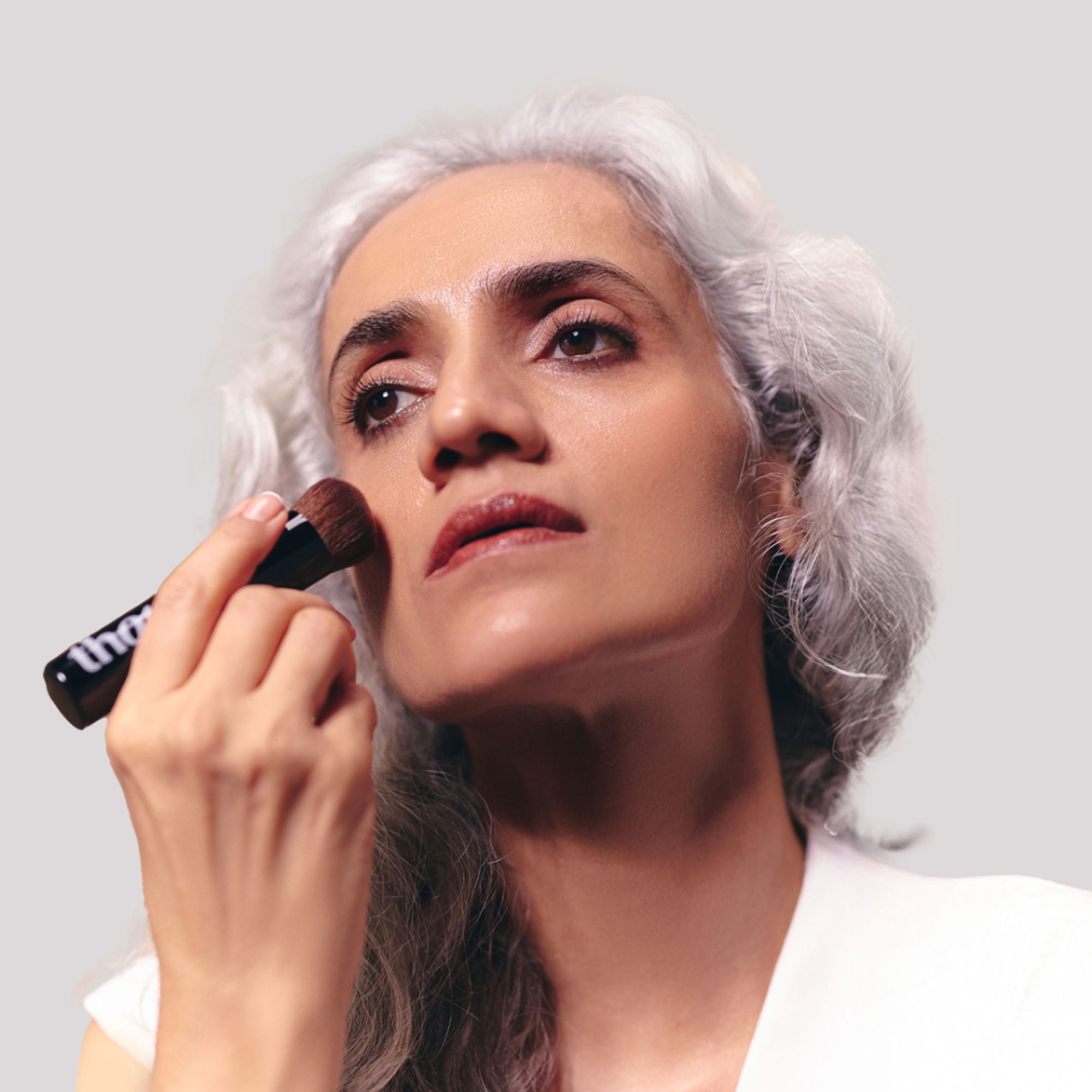 Thou Perfect Touch Blending Brush- Multipurpose Foundation Brush