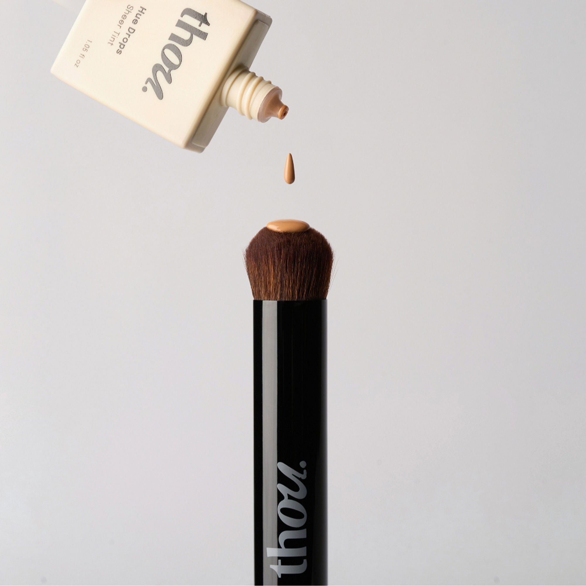 Thou Perfect Touch Blending Brush- Multipurpose Foundation Brush