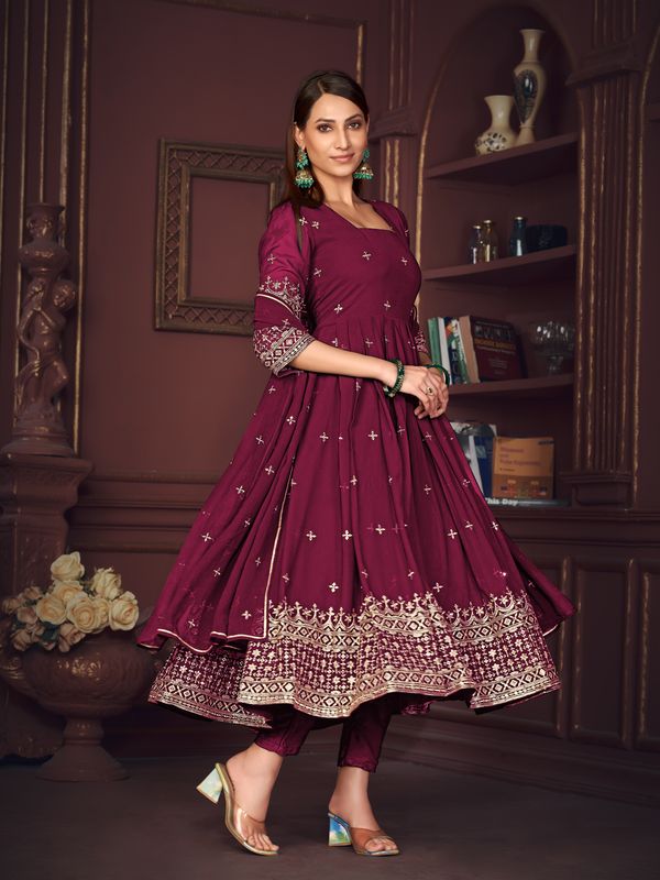 Aastha Dark pink with Net top fabric Georgette Crepe Net Bottom fabric