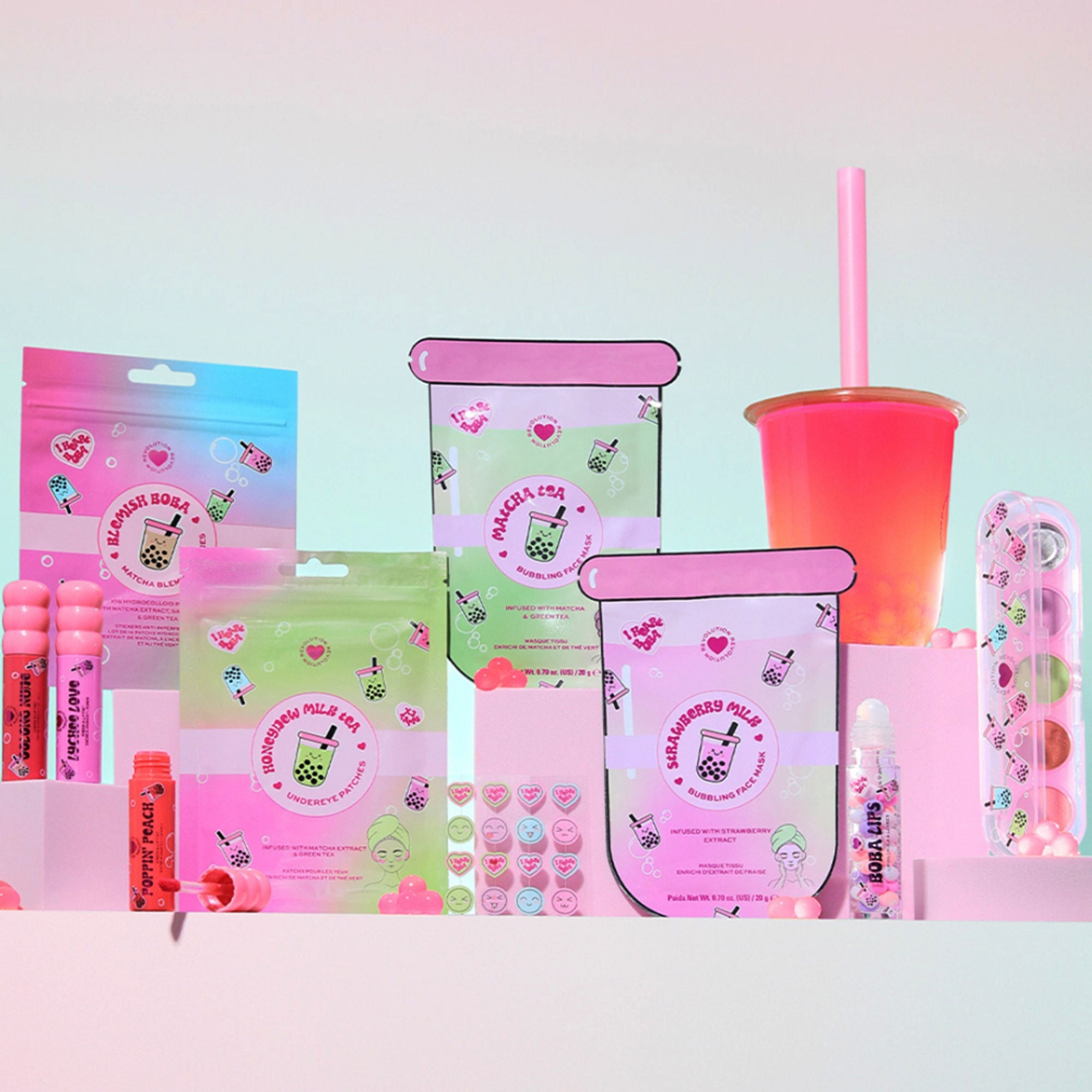 Makeup Revolution Bubble Tea Strawberry Milk Bubble Sheet Mask - Strawberry Pink