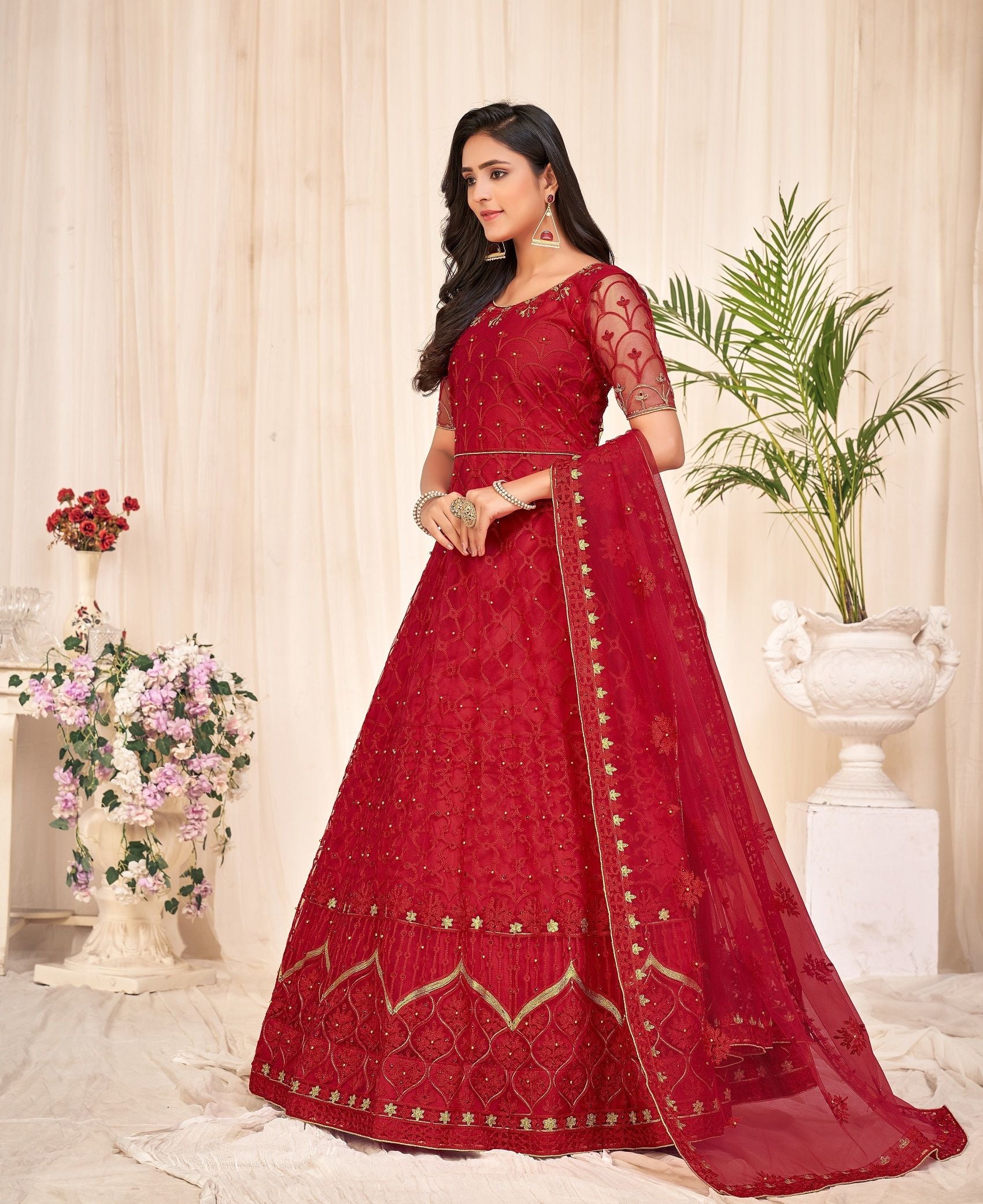 Aastha Red Dupatta with Net top fabric Crepe Bottom fabric