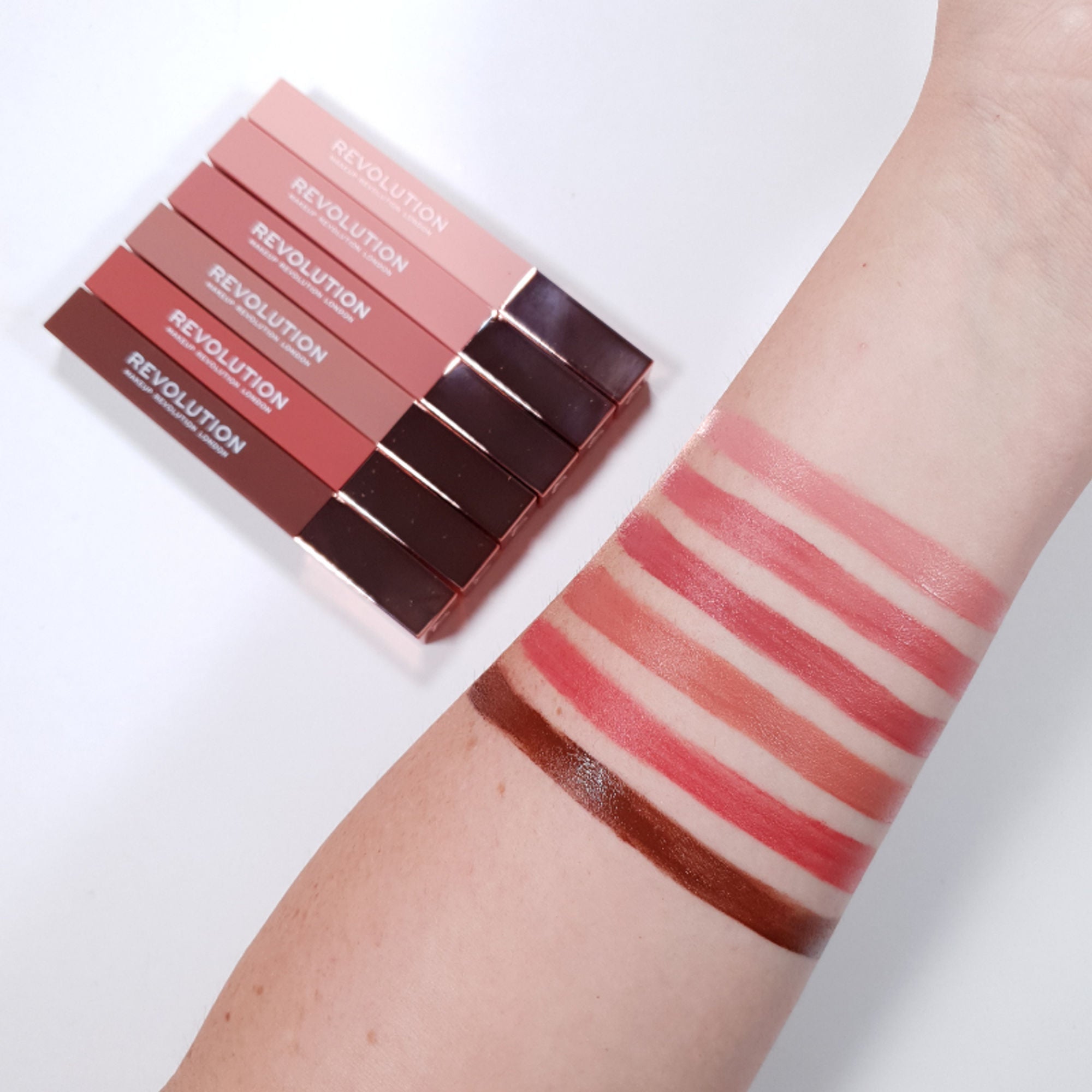 Makeup Revolution Irl Whipped Lip Creme - Frappuccino Nude