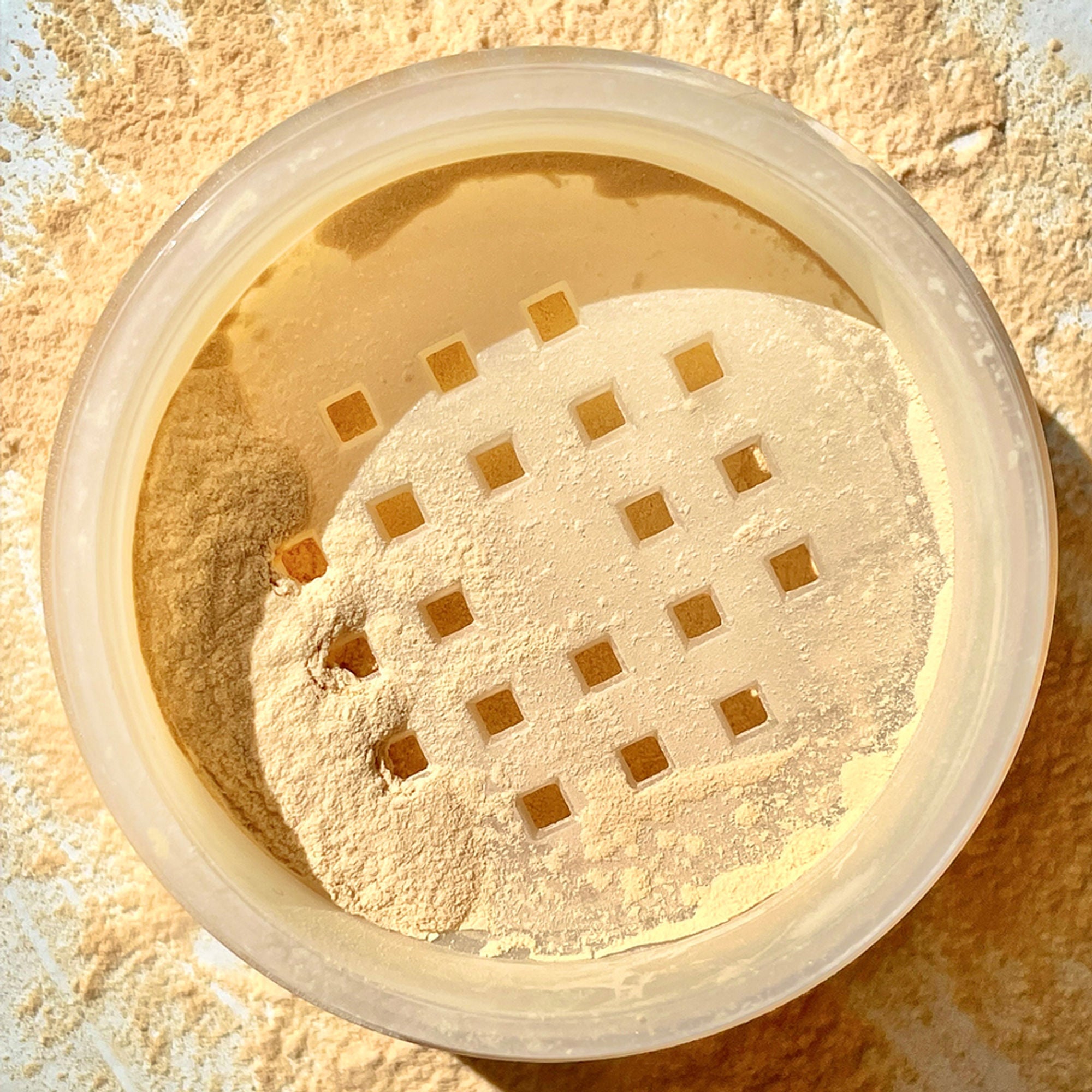 Relove Super HD Matte Banana Powder
