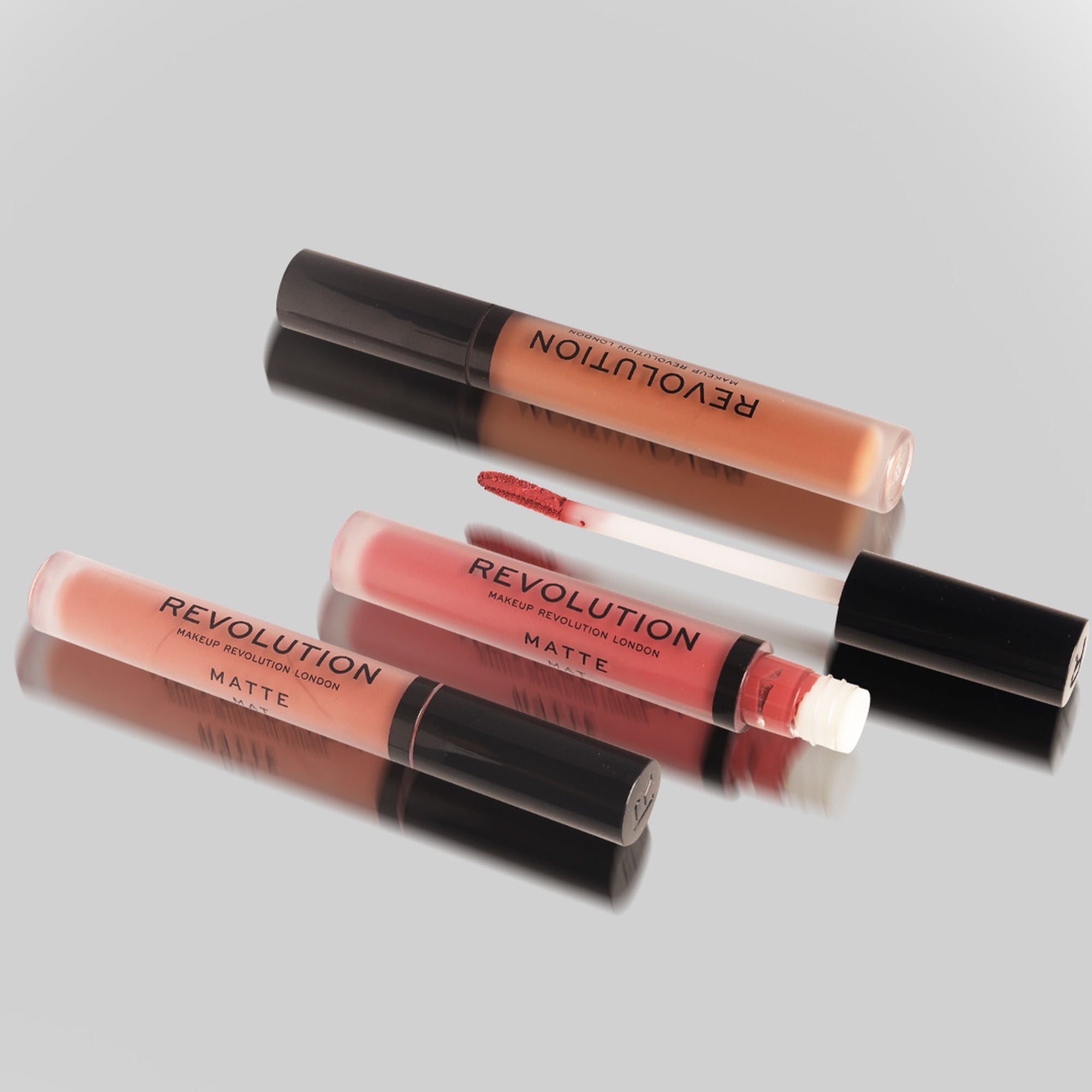 Makeup Revolution Matte Lipstick - Vow 120